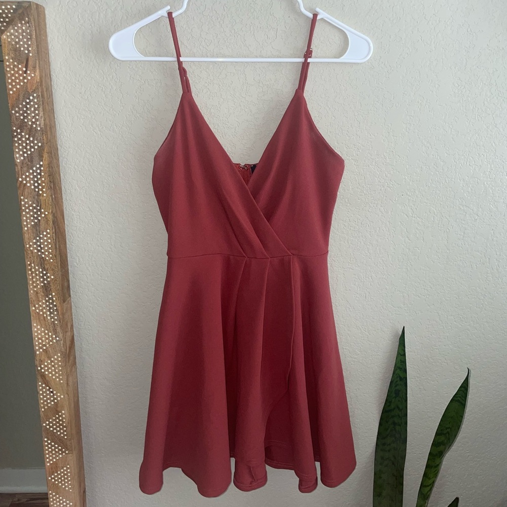 Trac, M, red
